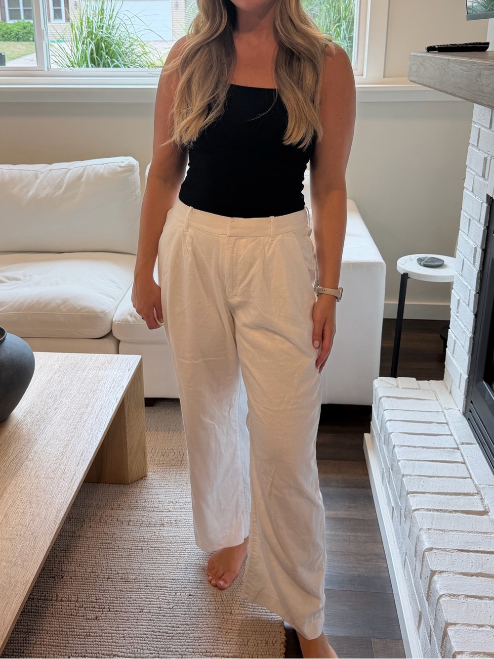 Hollister High-Rise Wide-Leg Linen Blend Pants in White